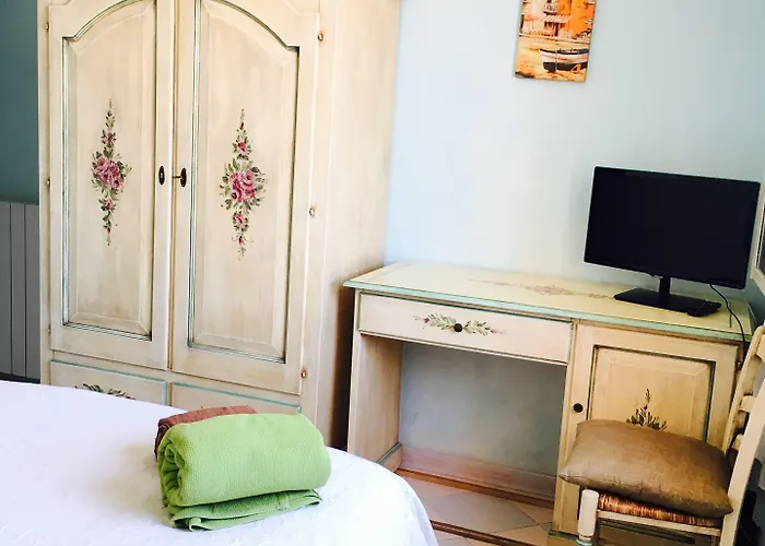 Πανσιόν Ciro's House Όλμπια