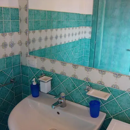 Ciro's House 3* 올비아